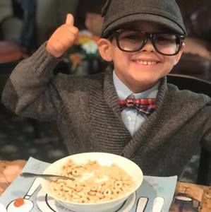 Meet your Posher, Leticia